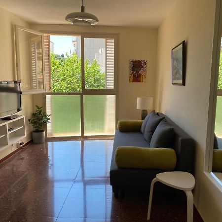 Luminoso Apartamento En Canet De Mar Cercano A La Playa Y A Barcelona Esterno foto